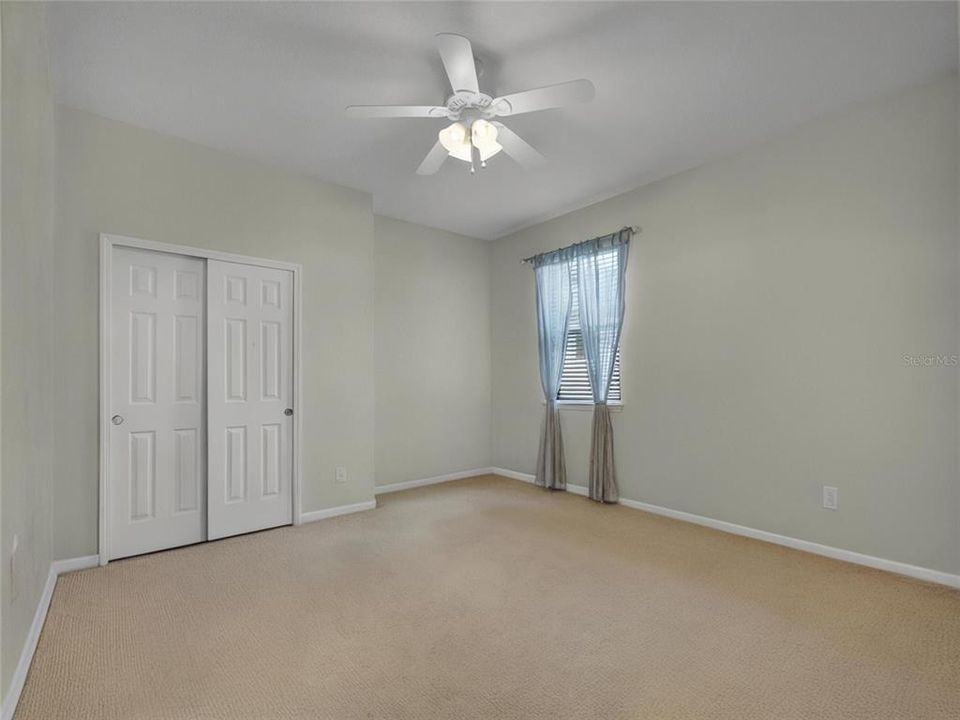 For Sale: $386,000 (2 beds, 2 baths, 2147 Square Feet)