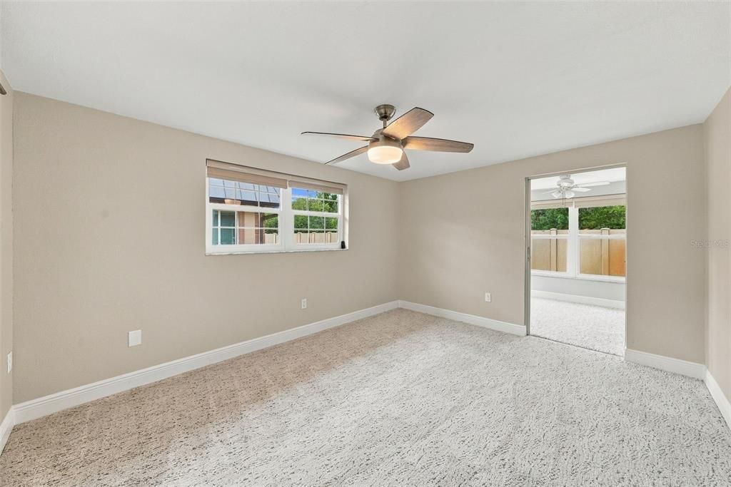 For Sale: $89,700 (2 beds, 2 baths, 1080 Square Feet)