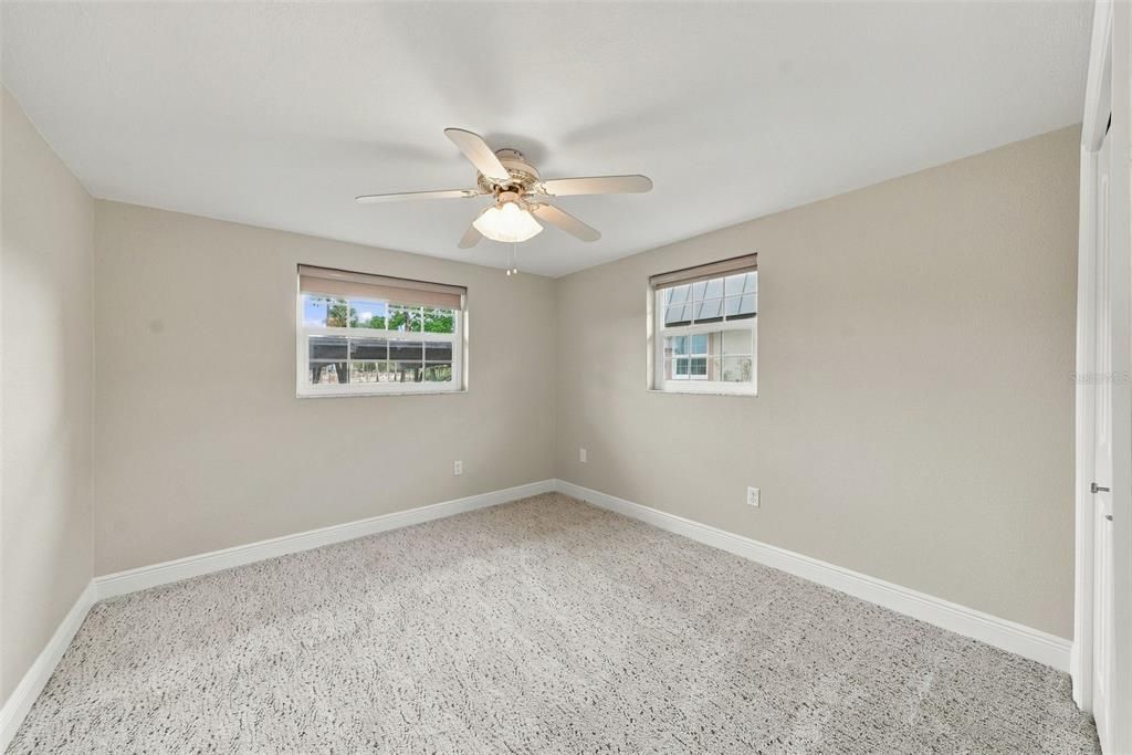 For Sale: $89,700 (2 beds, 2 baths, 1080 Square Feet)