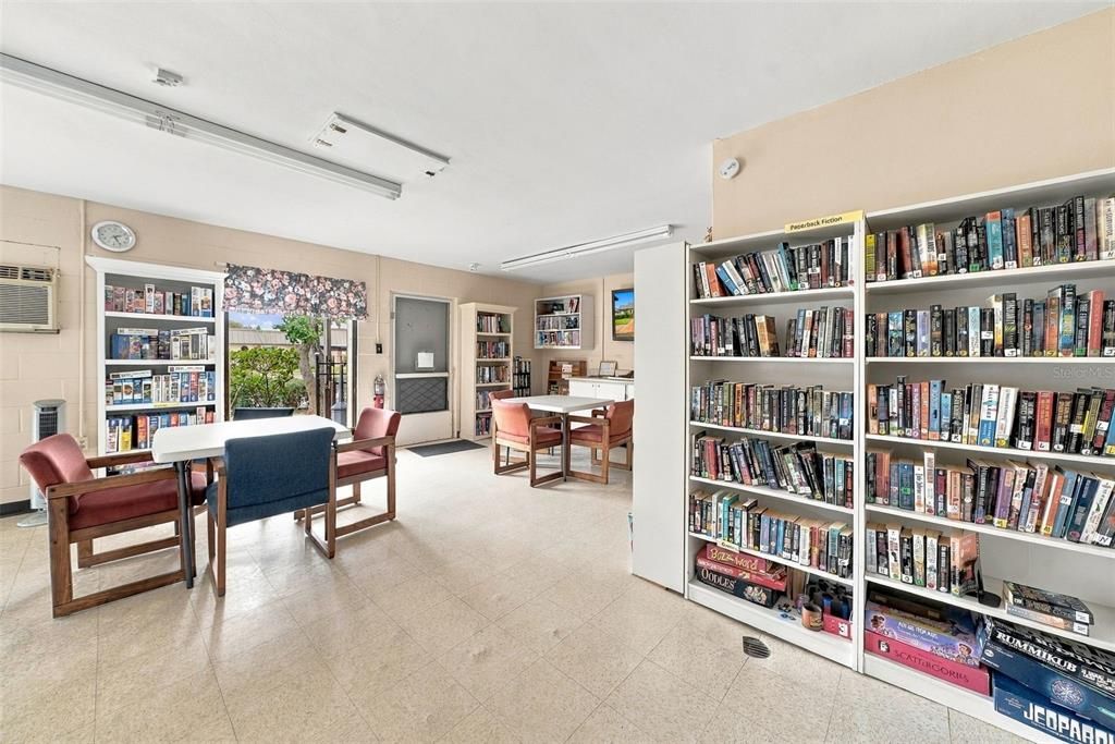 For Sale: $89,700 (2 beds, 2 baths, 1080 Square Feet)