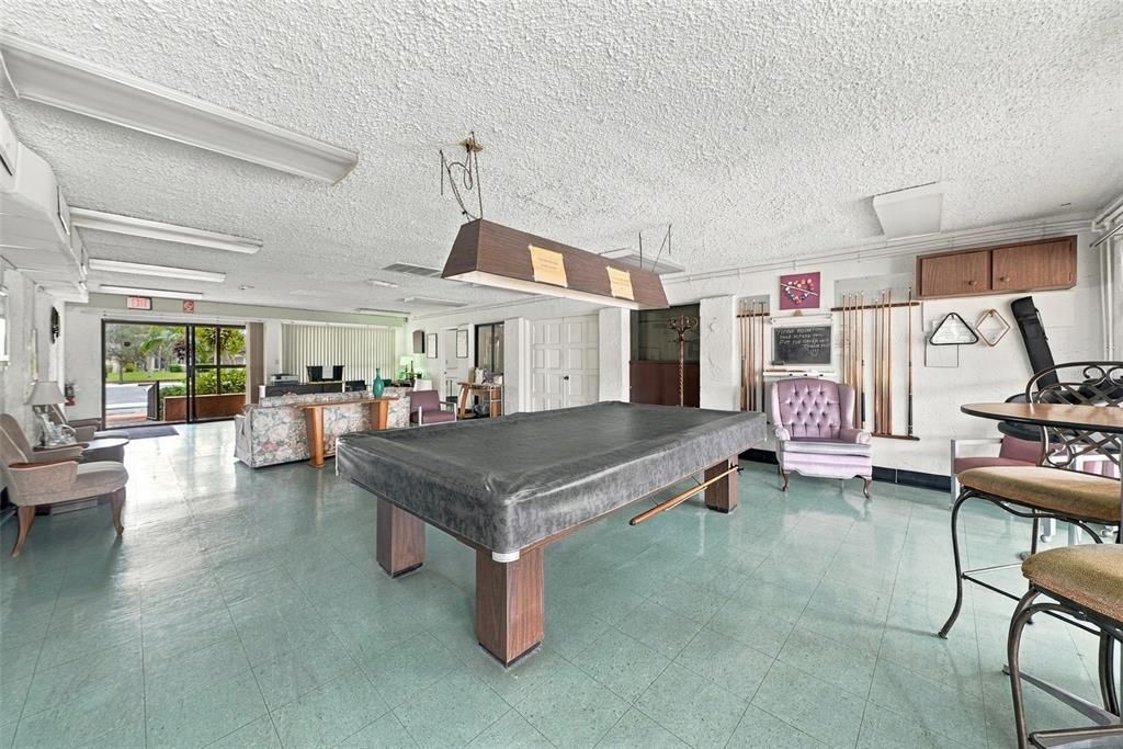 For Sale: $89,700 (2 beds, 2 baths, 1080 Square Feet)