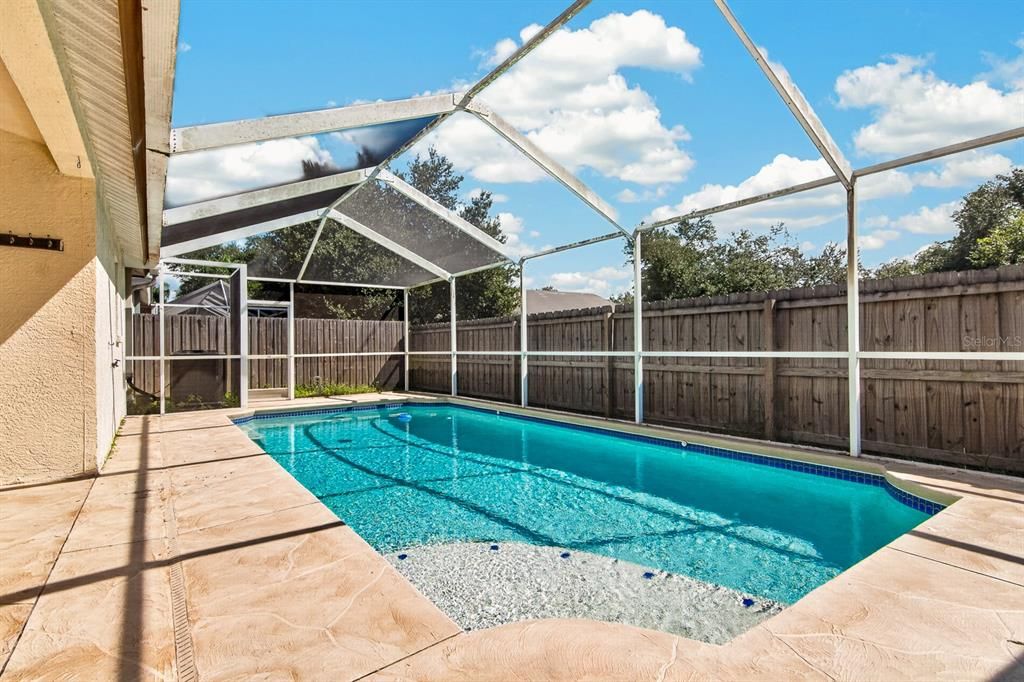 En Venta: $449,999 (4 camas, 3 baños, 2650 Pies cuadrados)