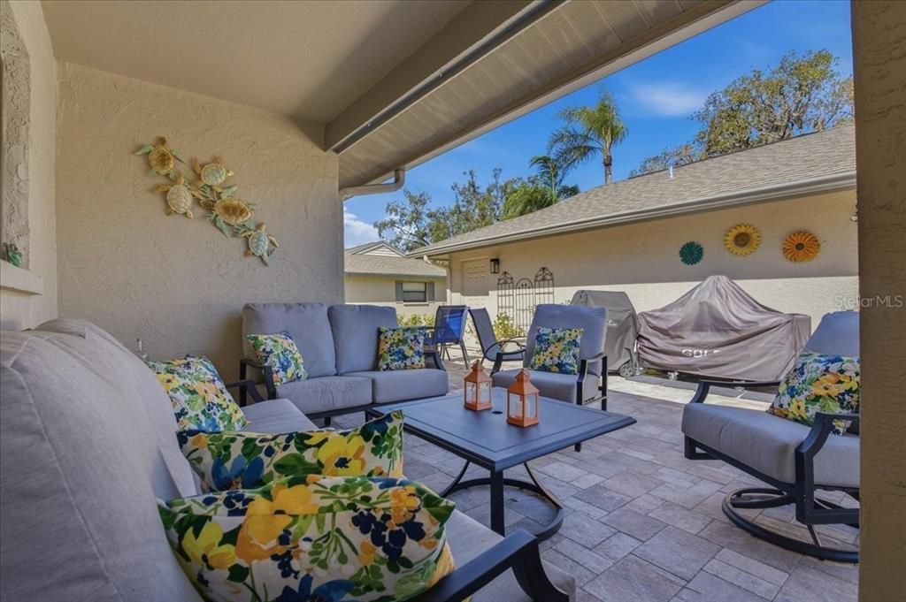 待售: $224,900 (2 贝兹, 2 浴室, 1292 平方英尺)