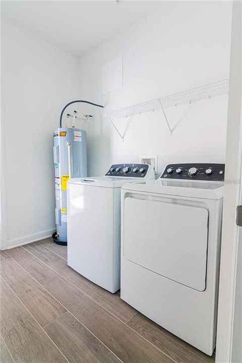 For Rent: $2,850 (4 beds, 2 baths, 1858 Square Feet)