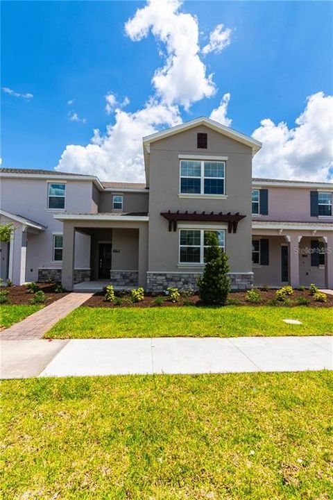 For Rent: $2,850 (4 beds, 2 baths, 1858 Square Feet)