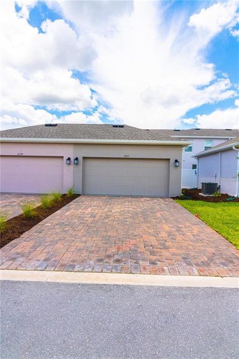 For Rent: $2,850 (4 beds, 2 baths, 1858 Square Feet)