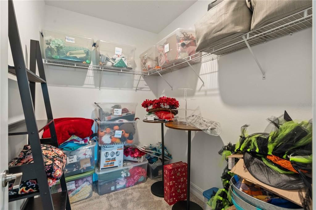 En Venta: $669,000 (5 camas, 4 baños, 3282 Pies cuadrados)