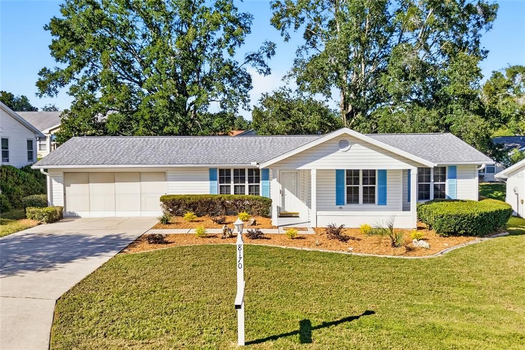 For Sale: $199,975 (2 beds, 2 baths, 1327 Square Feet)