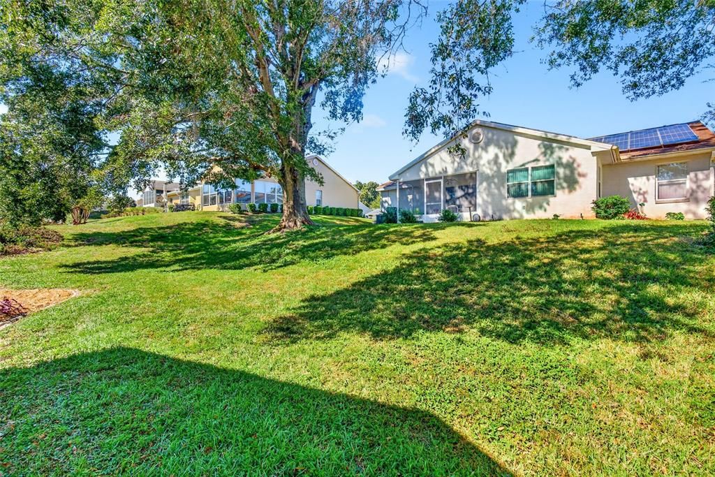For Sale: $199,975 (2 beds, 2 baths, 1327 Square Feet)