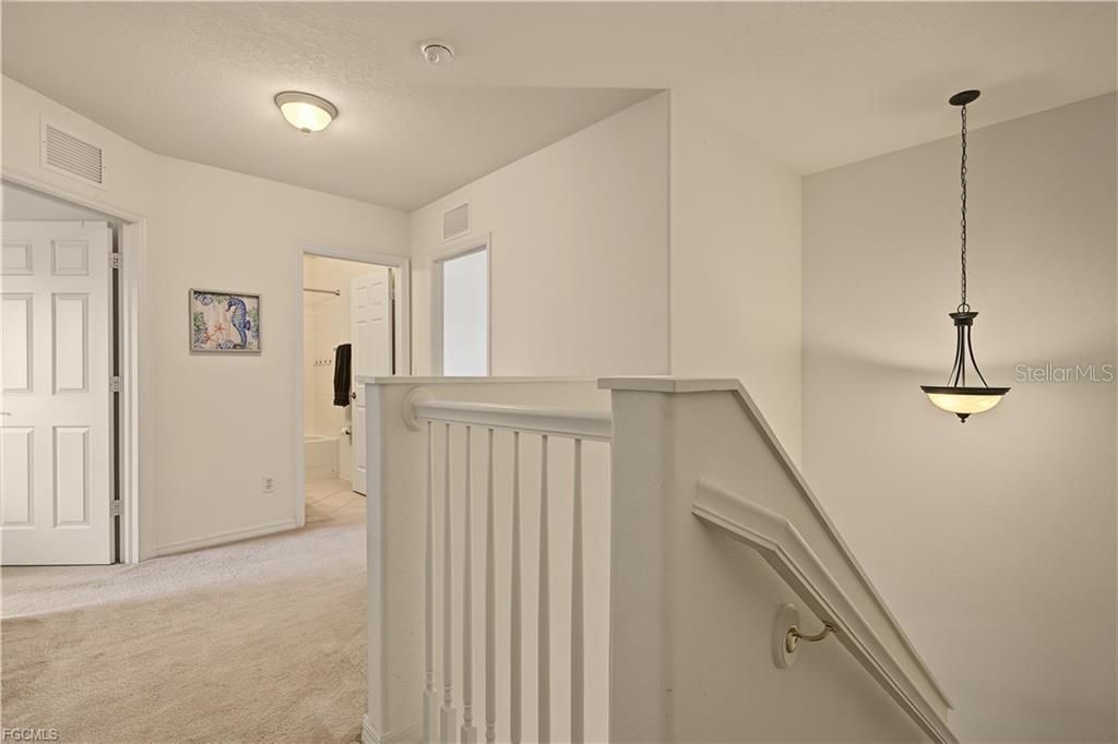For Sale: $220,000 (3 beds, 2 baths, 1611 Square Feet)