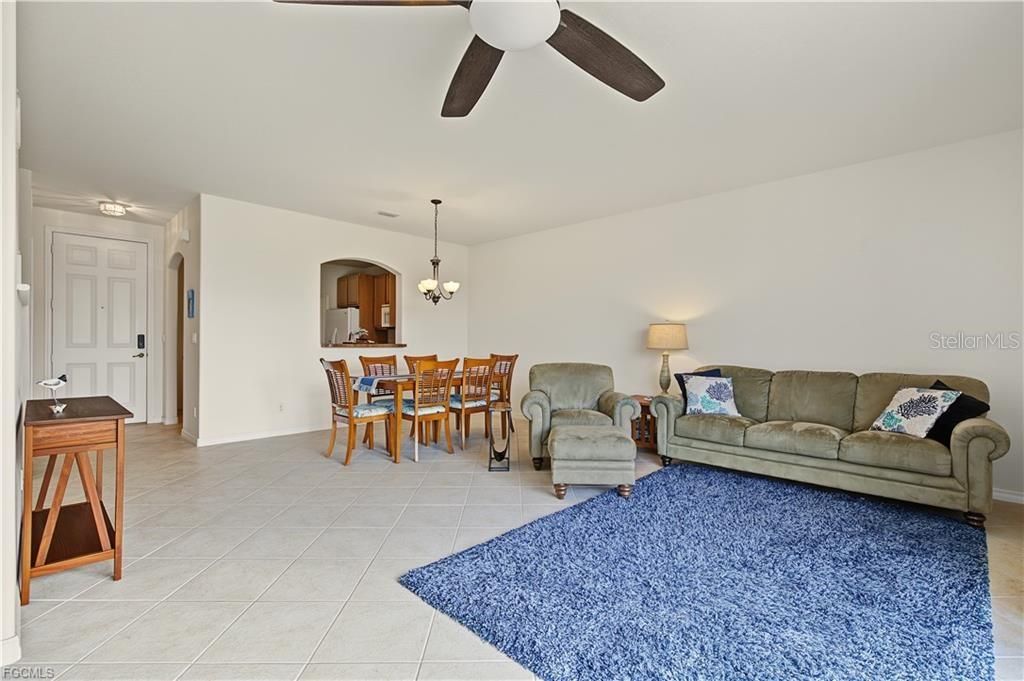 For Sale: $220,000 (3 beds, 2 baths, 1611 Square Feet)