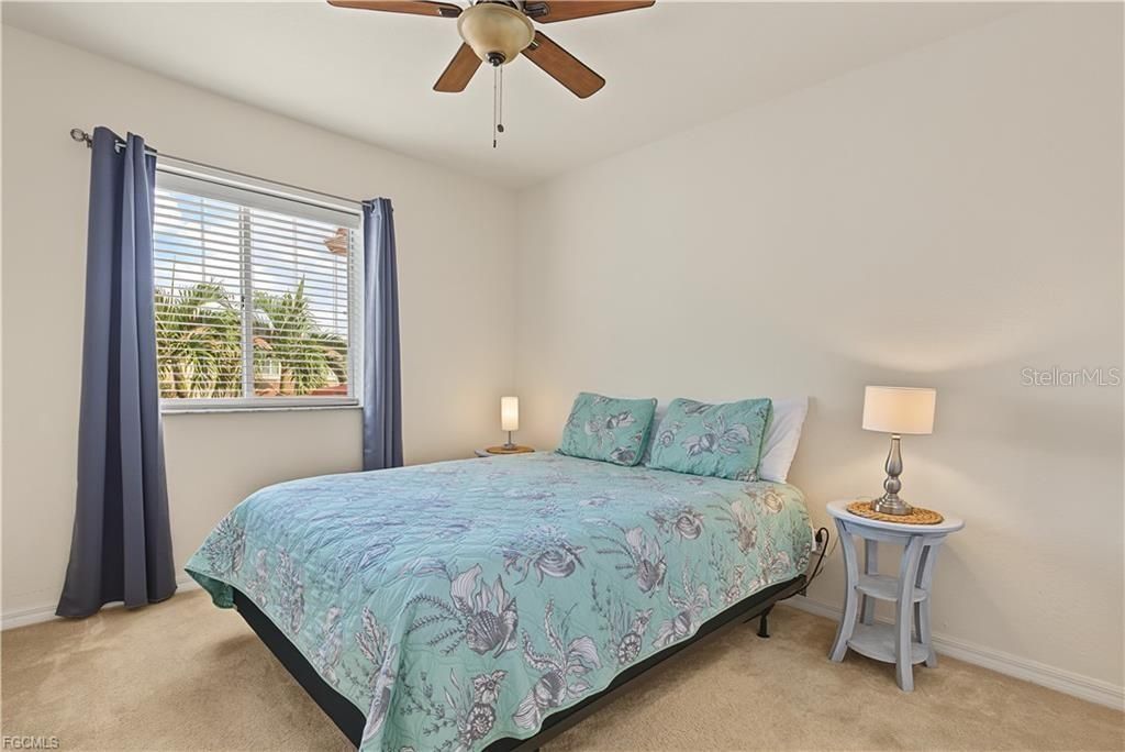 For Sale: $220,000 (3 beds, 2 baths, 1611 Square Feet)