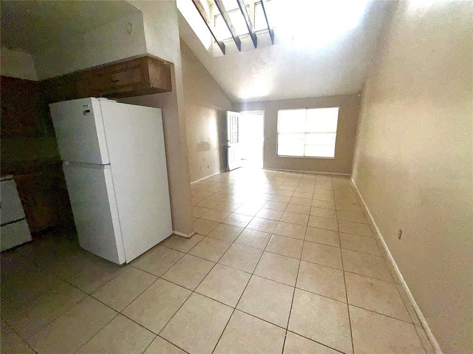 For Rent: $1,550 (2 beds, 2 baths, 935 Square Feet)