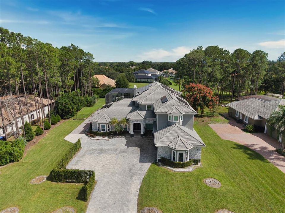 For Sale: $2,899,000 (7 beds, 8 baths, 7042 Square Feet)