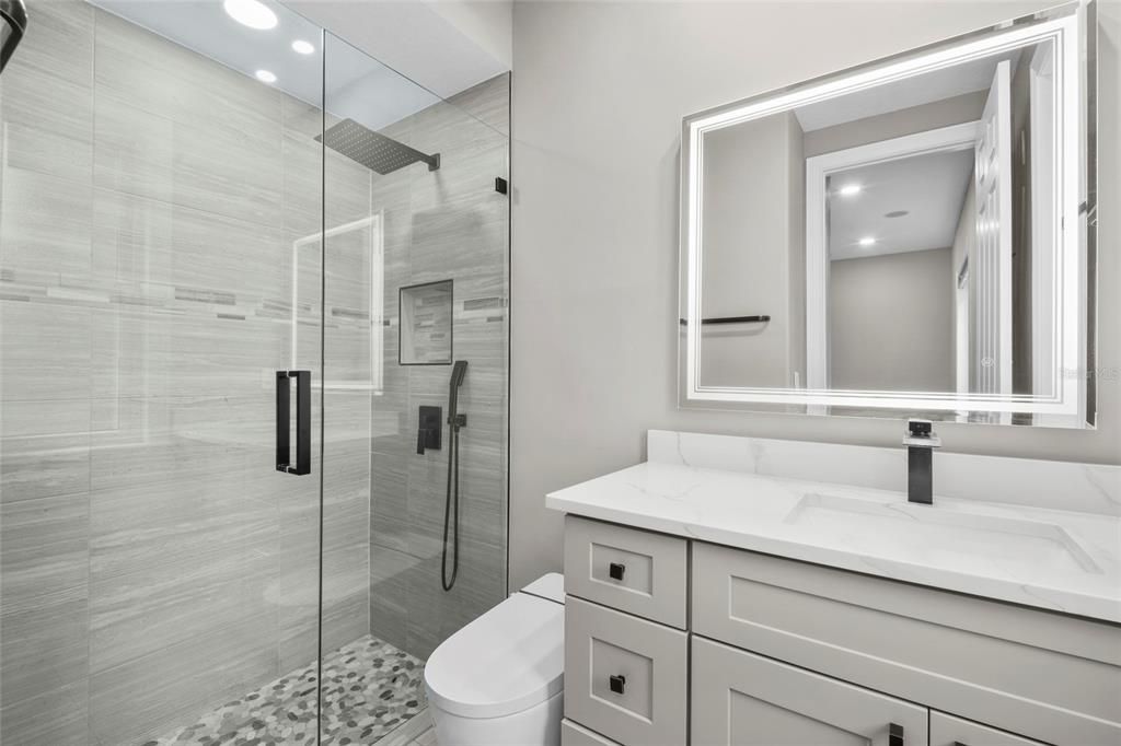 For Sale: $2,899,000 (7 beds, 8 baths, 7042 Square Feet)