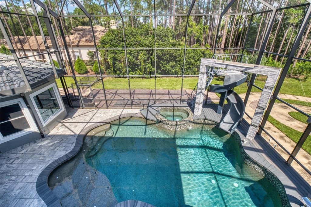 For Sale: $2,899,000 (7 beds, 8 baths, 7042 Square Feet)
