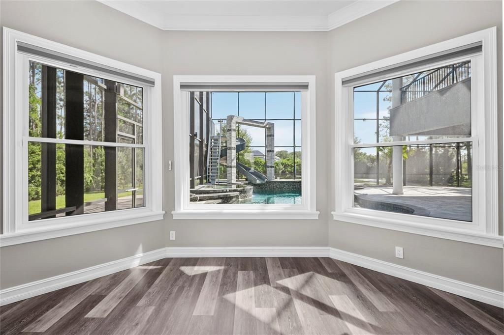For Sale: $2,899,000 (7 beds, 8 baths, 7042 Square Feet)