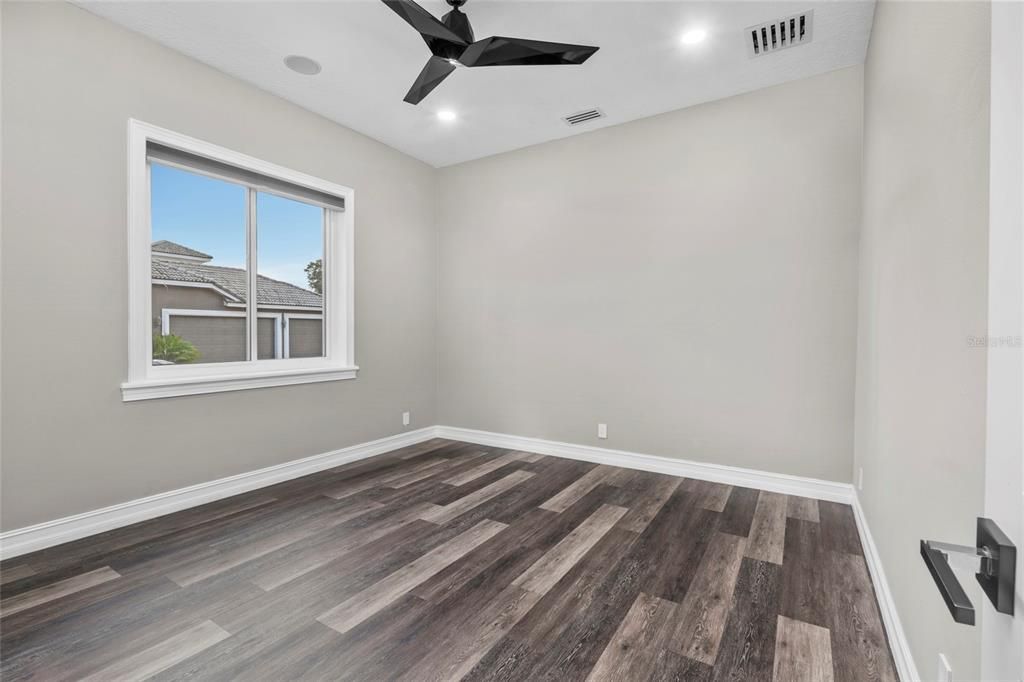 For Sale: $2,899,000 (7 beds, 8 baths, 7042 Square Feet)