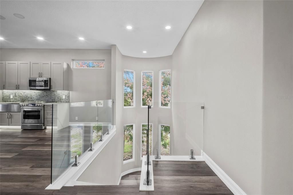 For Sale: $2,899,000 (7 beds, 8 baths, 7042 Square Feet)