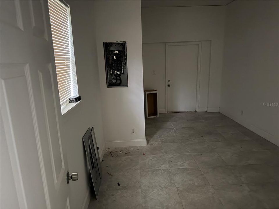 For Sale: $279,900 (0 beds, 0 baths, 2322 Square Feet)