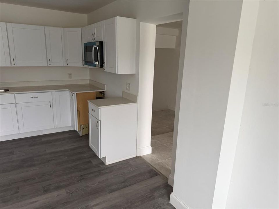 For Sale: $279,900 (0 beds, 0 baths, 2322 Square Feet)