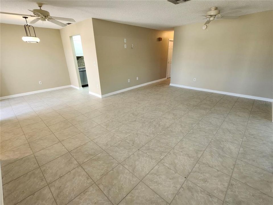 En Venta: $160,000 (2 camas, 1 baños, 1000 Pies cuadrados)