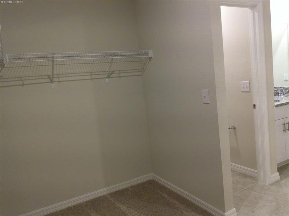 For Rent: $1,995 (4 beds, 2 baths, 1840 Square Feet)