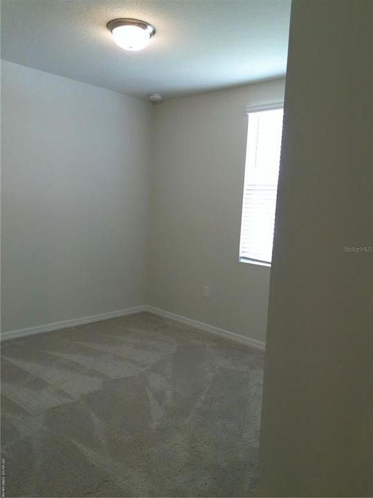 For Rent: $1,995 (4 beds, 2 baths, 1840 Square Feet)