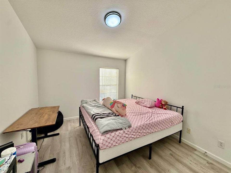 En Renta: $2,350 (3 camas, 2 baños, 1625 Pies cuadrados)