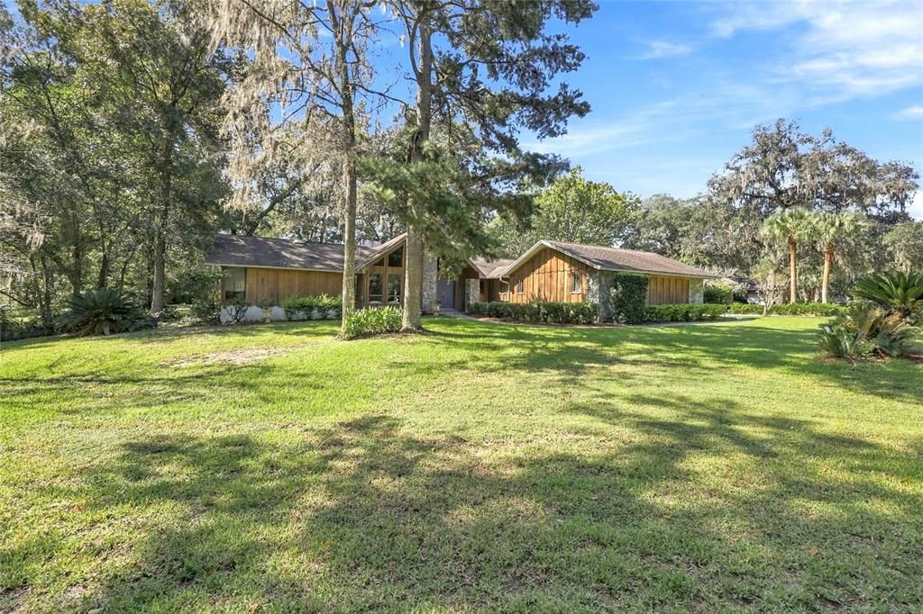 For Sale: $551,958 (4 beds, 2 baths, 2826 Square Feet)