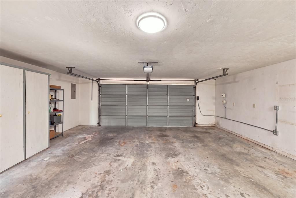 For Sale: $551,958 (4 beds, 2 baths, 2826 Square Feet)