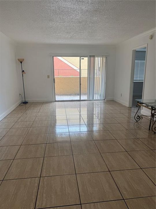 En Venta: $134,900 (1 camas, 1 baños, 766 Pies cuadrados)
