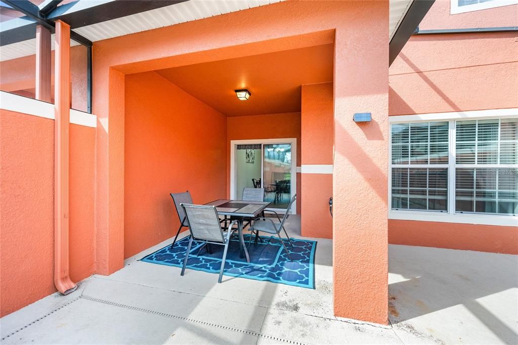 For Sale: $365,000 (4 beds, 3 baths, 1902 Square Feet)