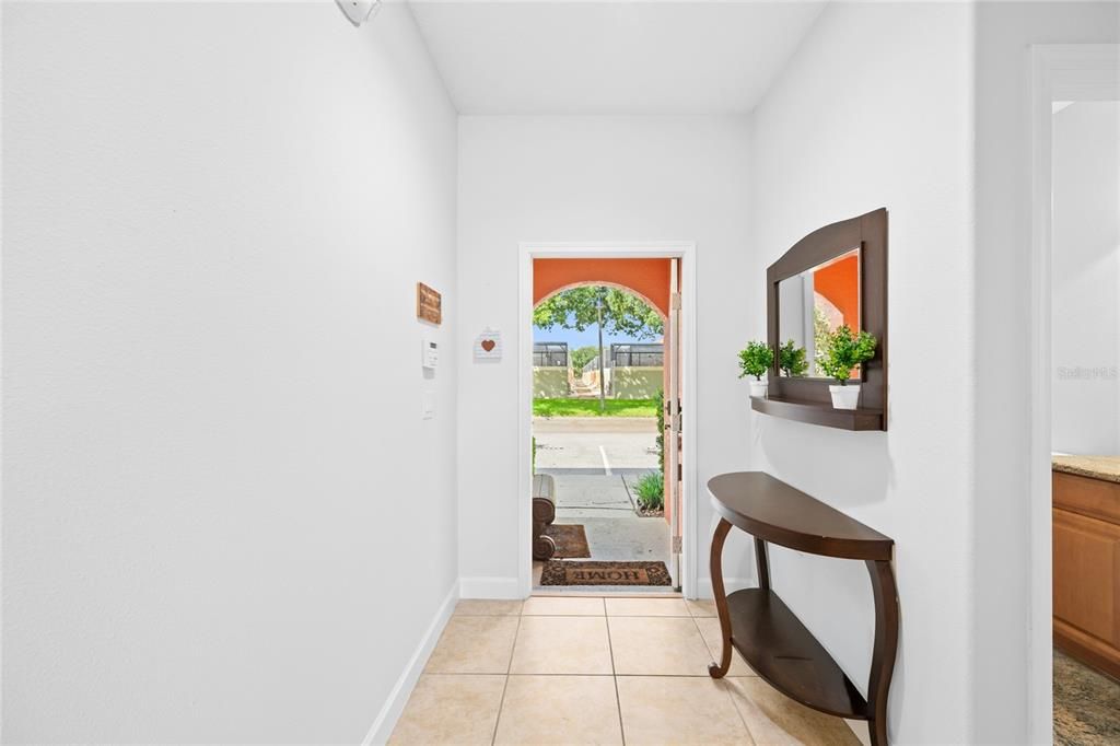 For Sale: $365,000 (4 beds, 3 baths, 1902 Square Feet)