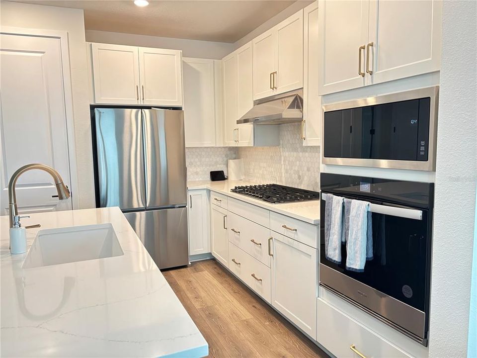 For Rent: $4,200 (3 beds, 2 baths, 1772 Square Feet)