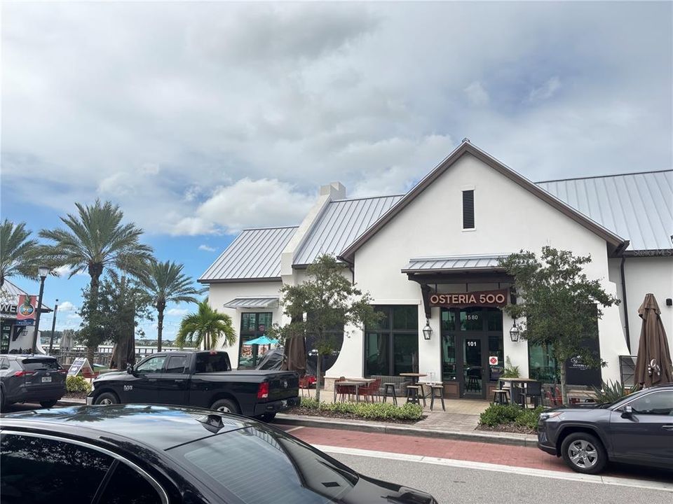 For Rent: $4,200 (3 beds, 2 baths, 1772 Square Feet)