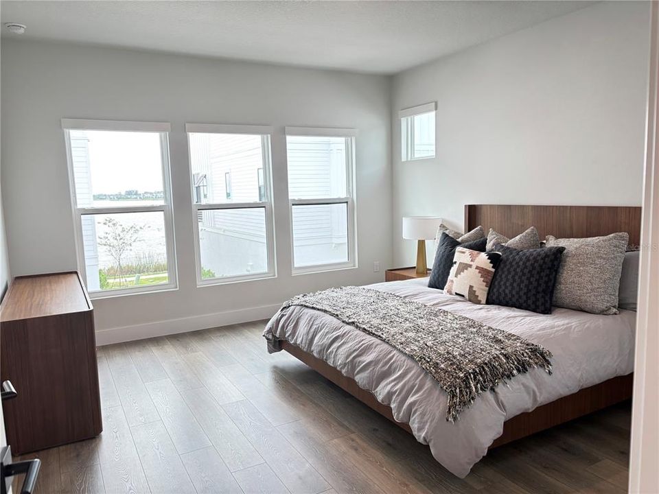 For Rent: $4,200 (3 beds, 2 baths, 1772 Square Feet)