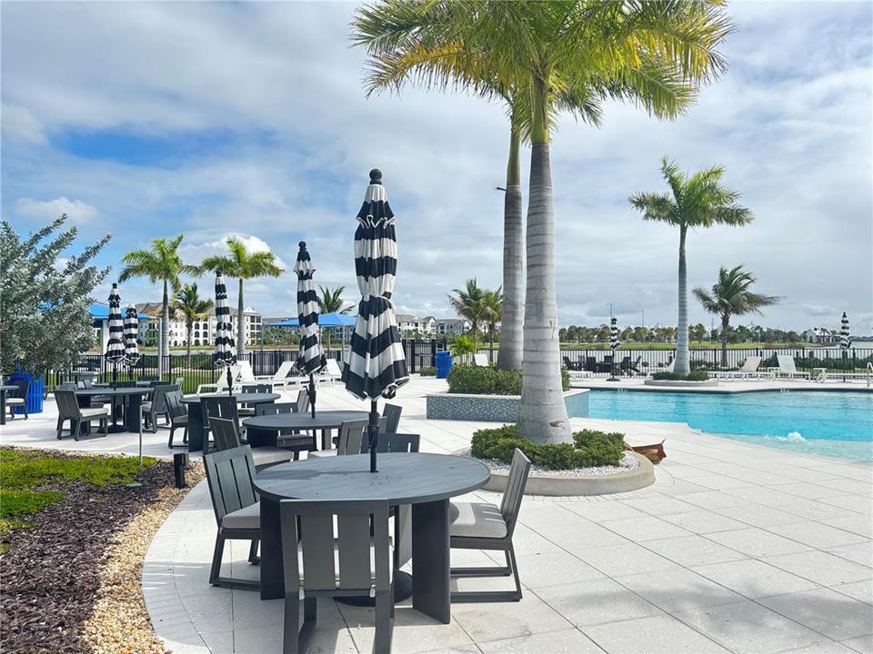 For Rent: $4,200 (3 beds, 2 baths, 1772 Square Feet)