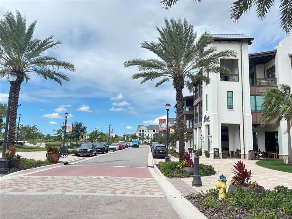 For Rent: $4,200 (3 beds, 2 baths, 1772 Square Feet)