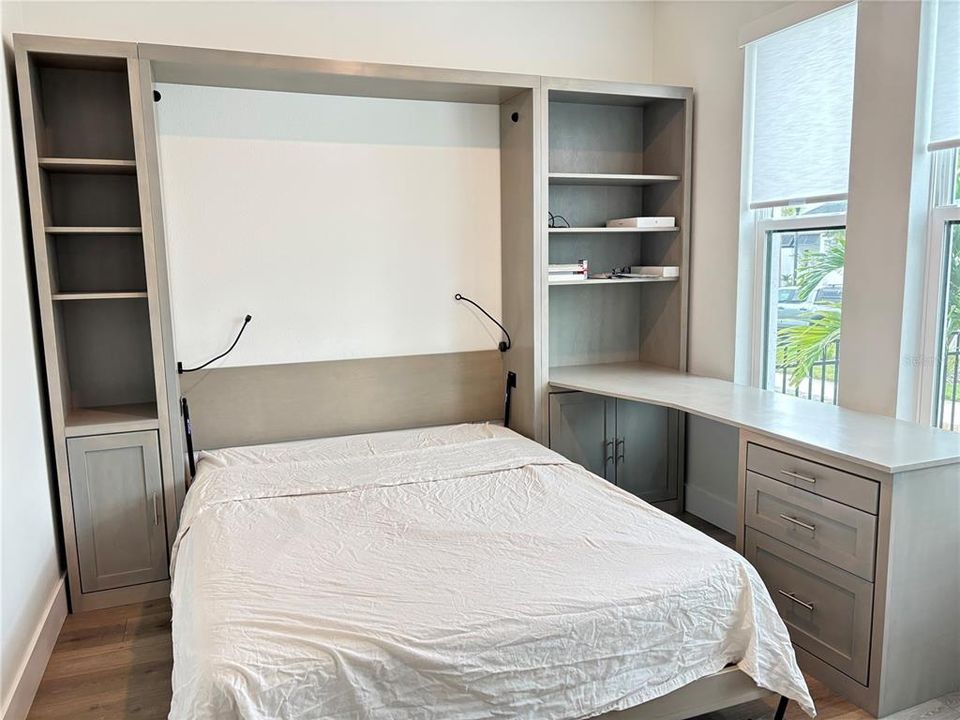 For Rent: $4,200 (3 beds, 2 baths, 1772 Square Feet)