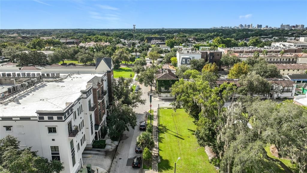 For Rent: $5,700 (3 beds, 3 baths, 2860 Square Feet)