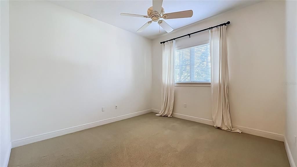 For Rent: $5,700 (3 beds, 3 baths, 2860 Square Feet)