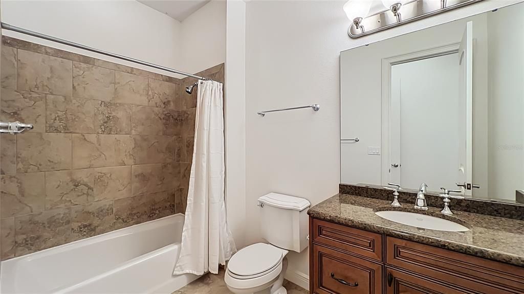 For Rent: $5,700 (3 beds, 3 baths, 2860 Square Feet)