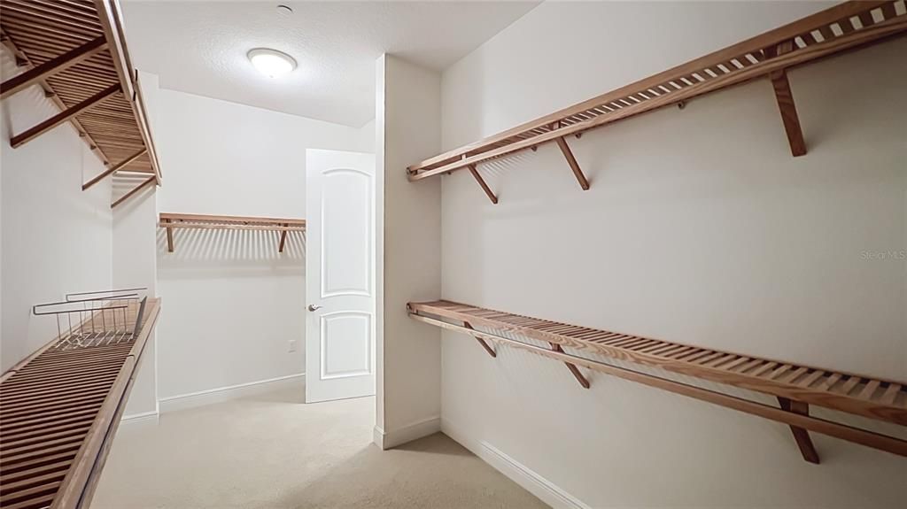 For Rent: $5,700 (3 beds, 3 baths, 2860 Square Feet)