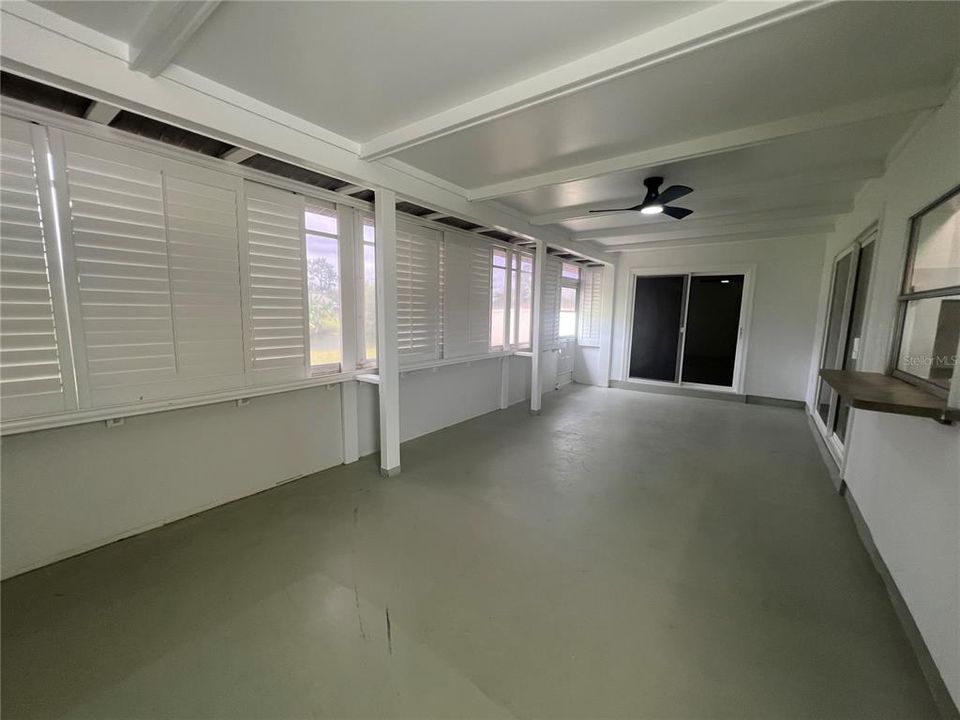 For Rent: $1,500 (2 beds, 2 baths, 914 Square Feet)