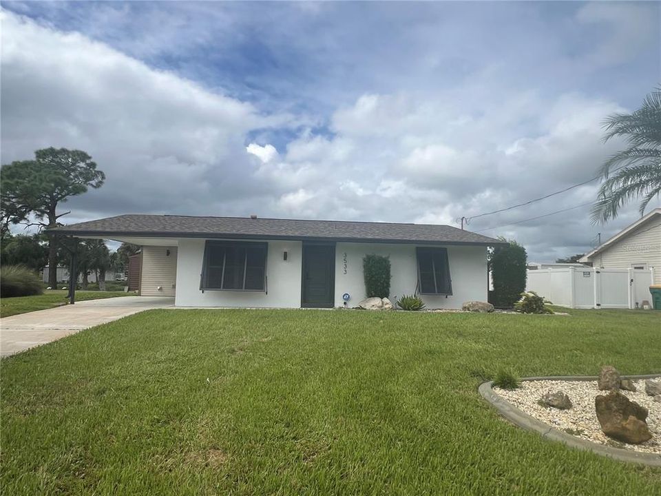For Rent: $1,500 (2 beds, 2 baths, 914 Square Feet)