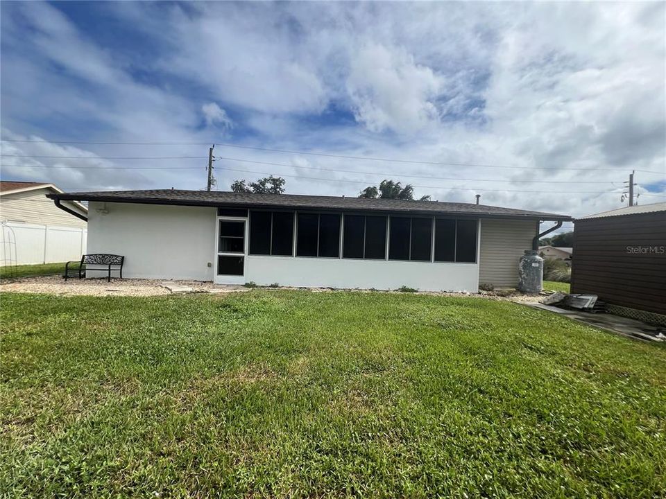 For Rent: $1,500 (2 beds, 2 baths, 914 Square Feet)