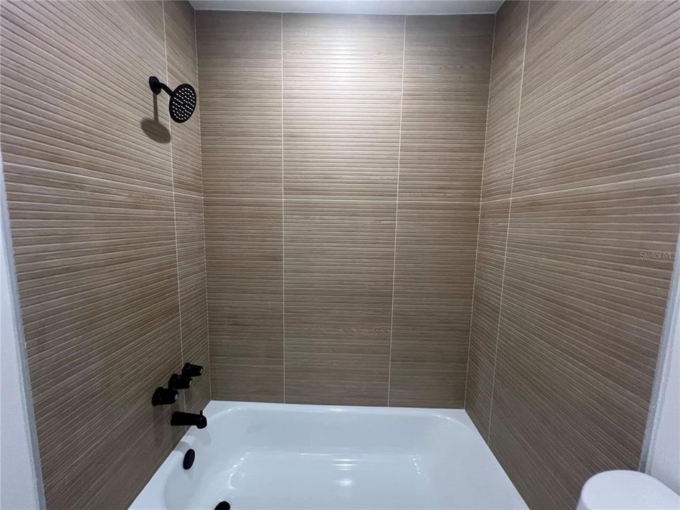 For Rent: $1,500 (2 beds, 2 baths, 914 Square Feet)