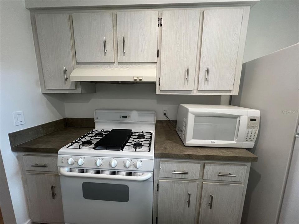 For Rent: $1,500 (2 beds, 2 baths, 914 Square Feet)