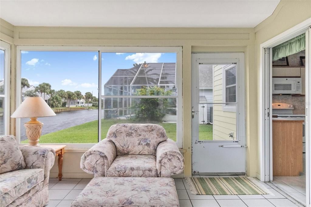 For Sale: $559,000 (3 beds, 2 baths, 1382 Square Feet)